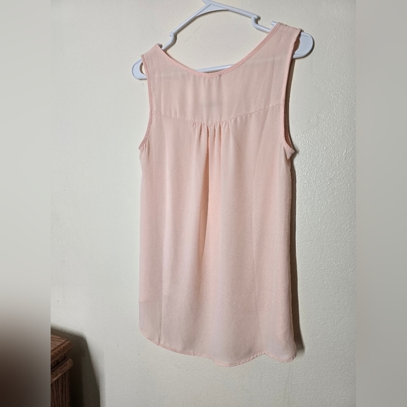 Pretty Good Pink Asymmetrical Sleeveless Tank Top - Picture 2 of 3